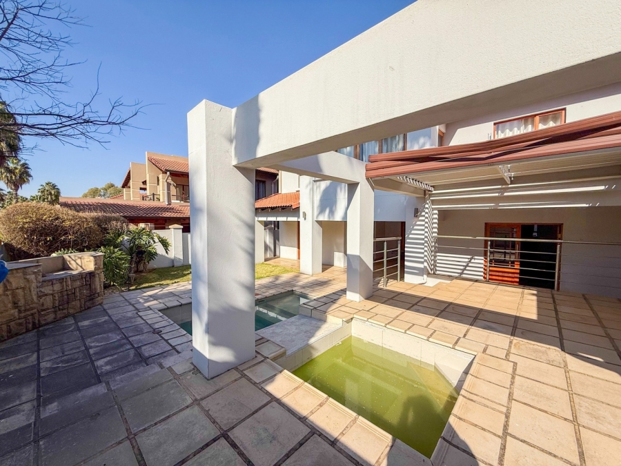 4 Bedroom Property for Sale in Eagles Landing North West